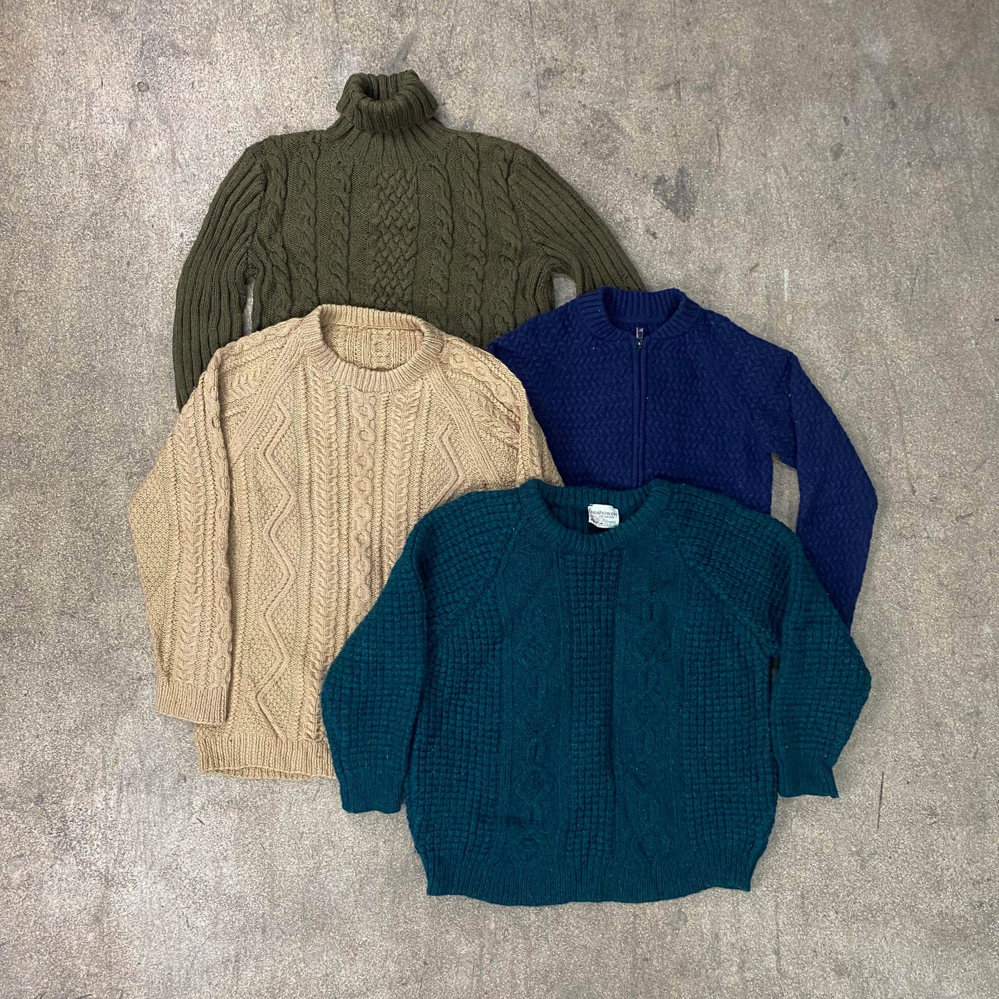 10x FISHERMAN ARAN WOOL COLOR KNITWEAR
