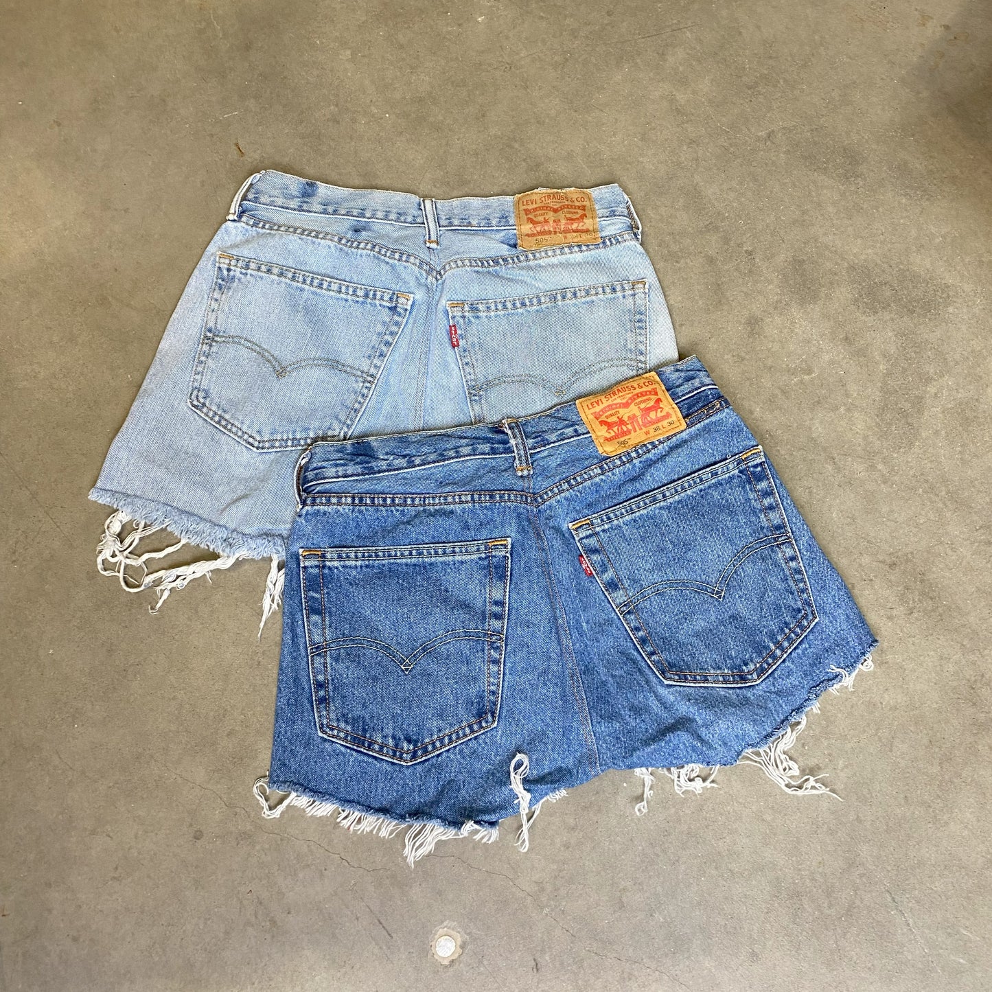 40x REWORKED LEVIS SHORTS (WOMEN SIZE)