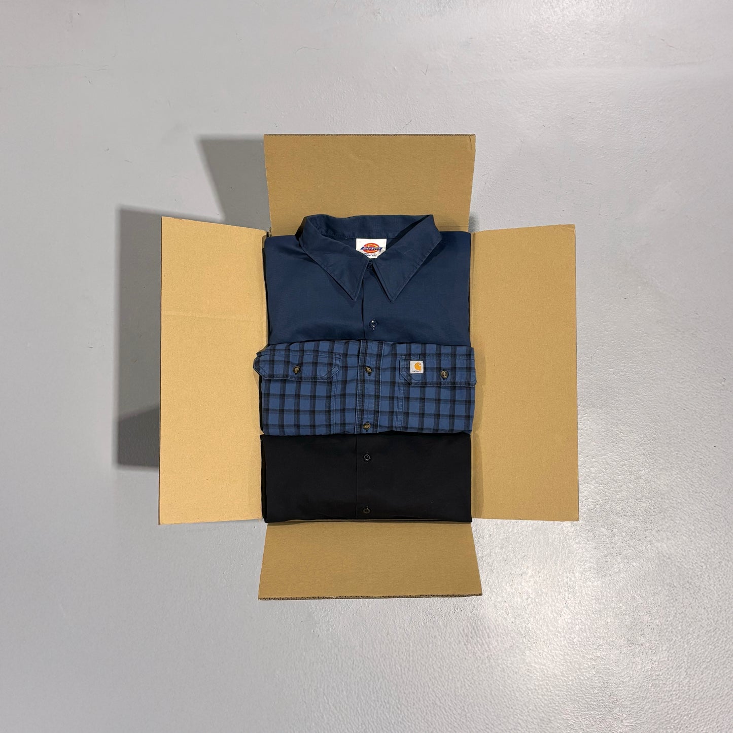 10x CHEMISES CARHARTT & DICKIES GRADE B